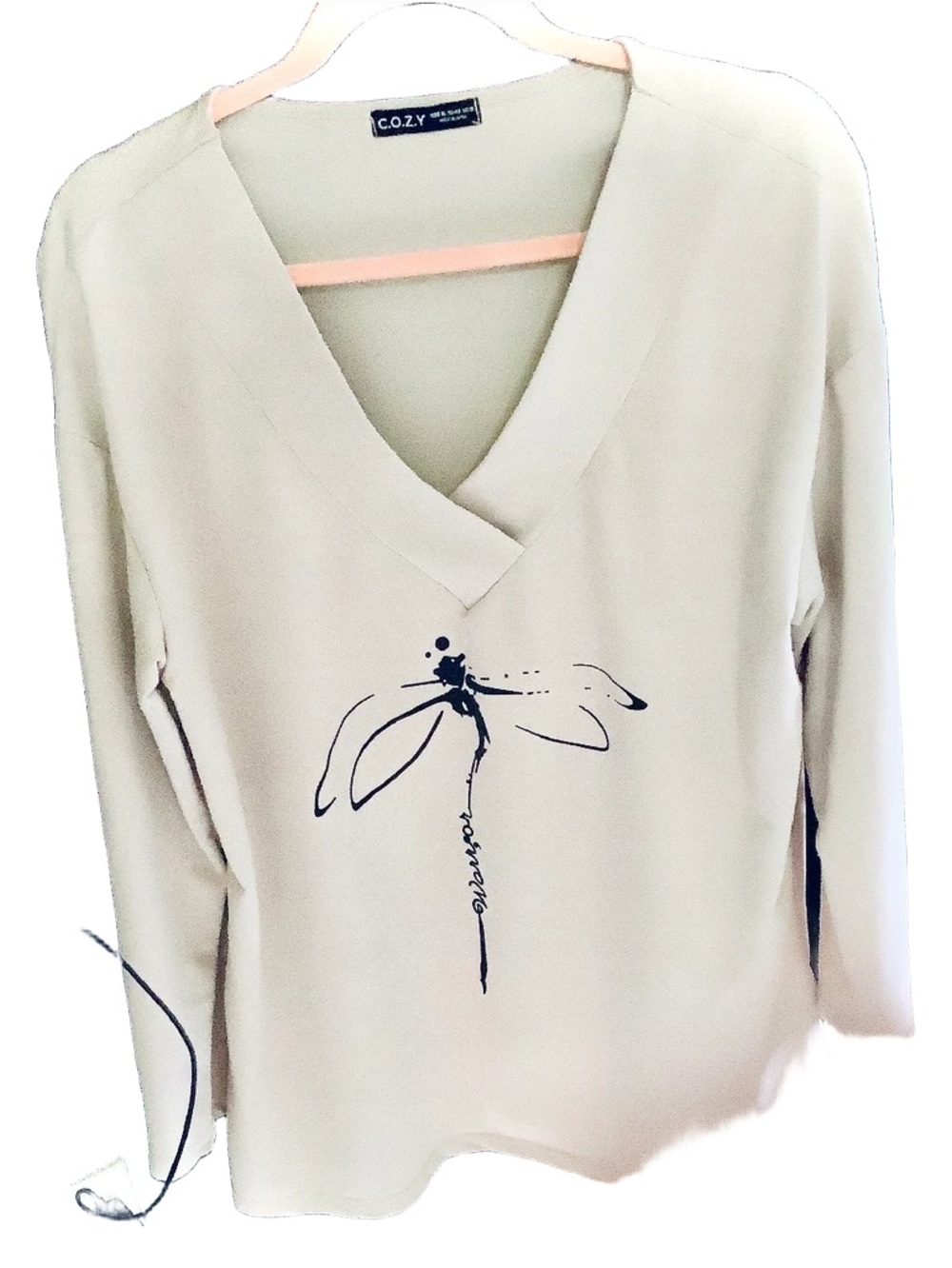 Women's Cream V-Neck shirt with Dragonfly Graphic